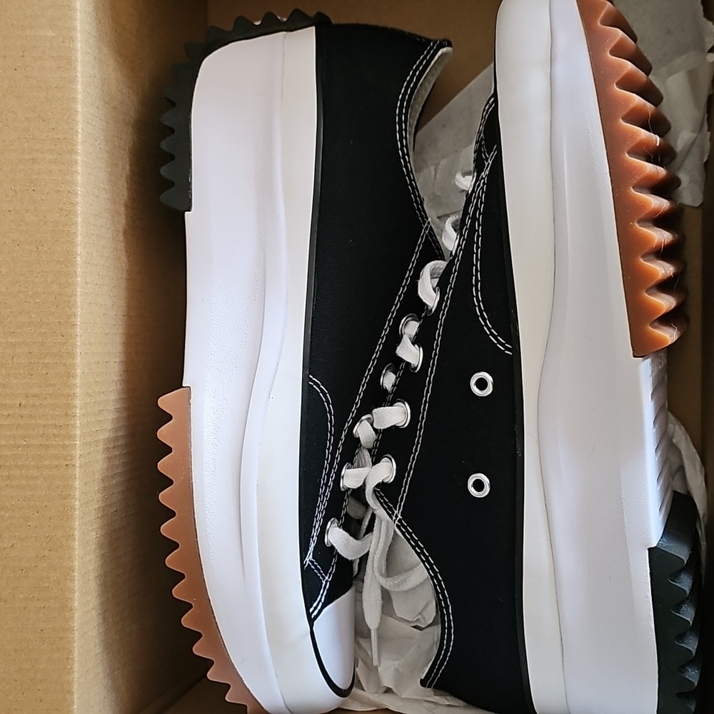 Converse Classic Black Shoe Box